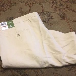 Dockers Baja Pleated Golf shorts NWT 42 W